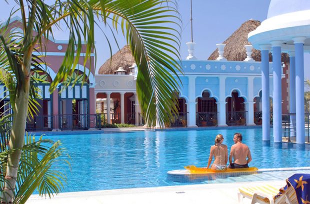 https://www.leona-tour.com/wp-content/uploads/2017/08/Cuba-620x409.jpg