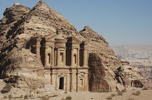 https://www.leona-tour.com/wp-content/uploads/2017/08/Iordania-620x409.jpg
